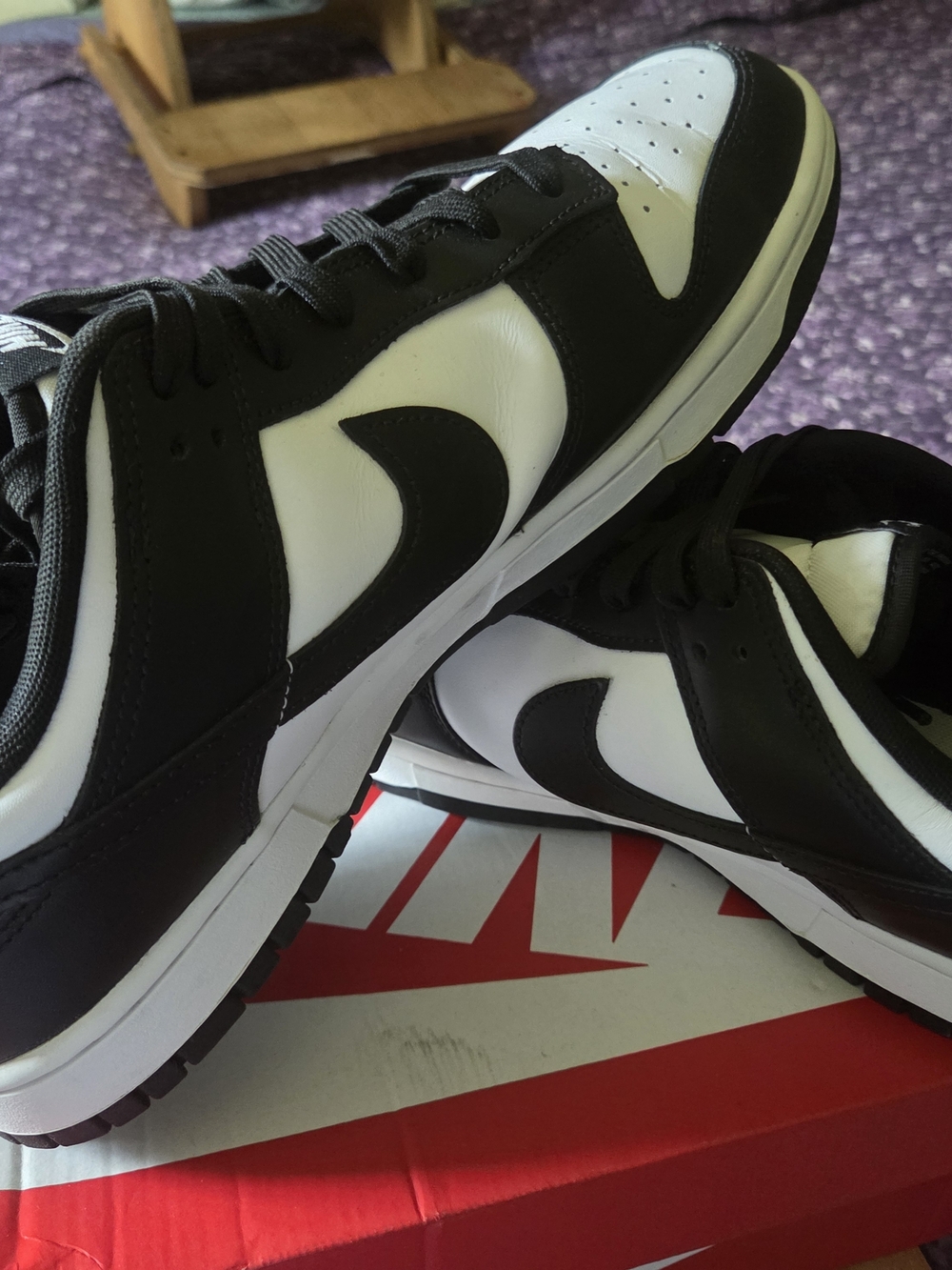 Nike Black and White Low-Top Men's Sneakers